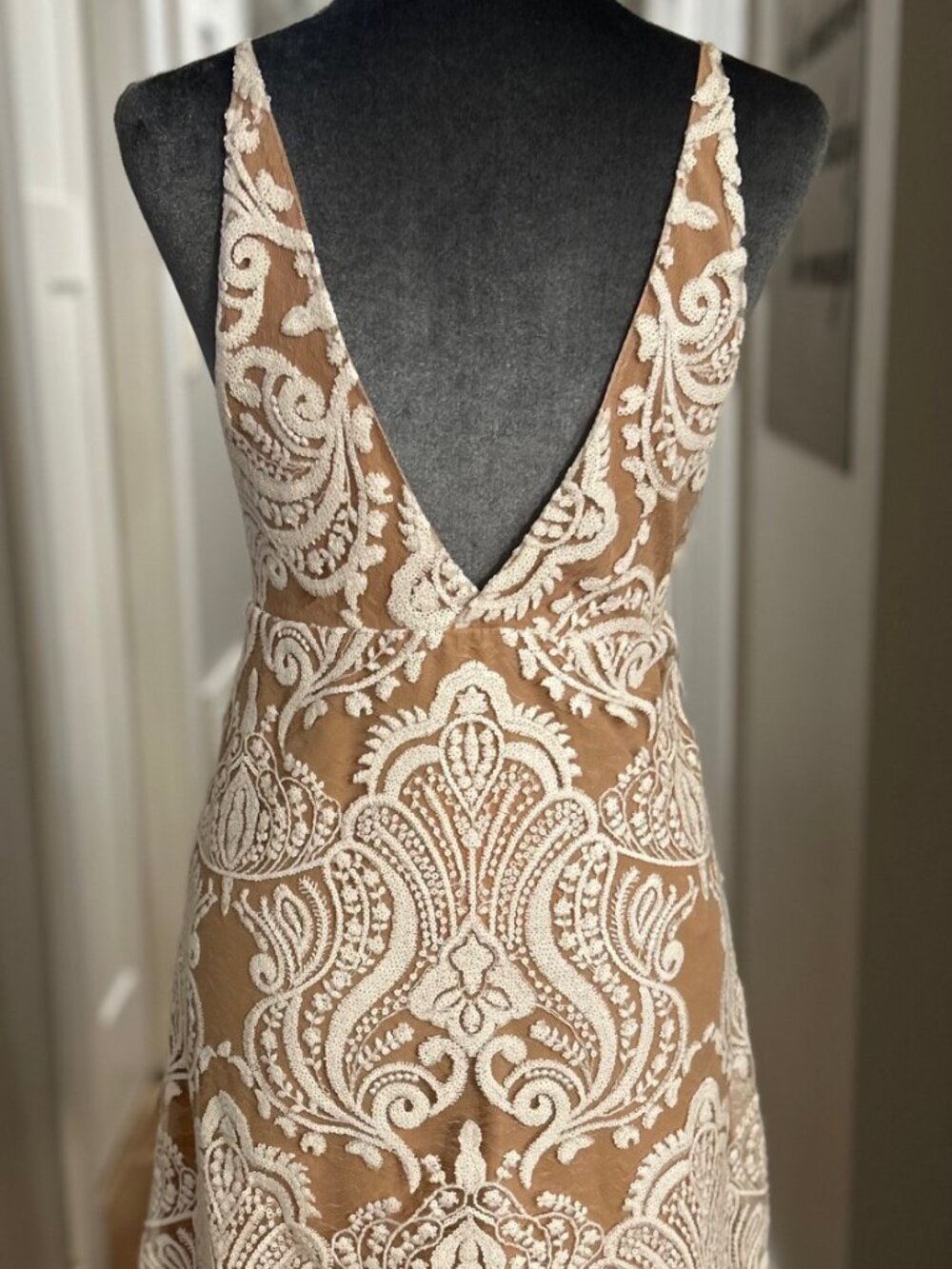 FREE PEOPLE NUDE AND IVORY MINI DRESS NWT SIZE 10